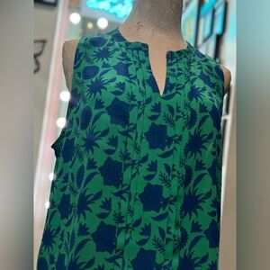 Green & Navy Floral Split-Neck Blouse